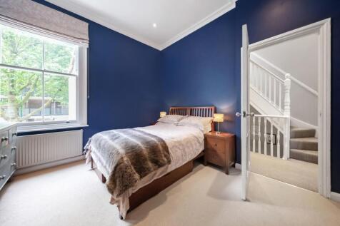 Bedroom (2).jpg