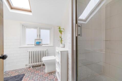 Bathroom.jpg