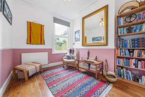 Dining Room.jpg