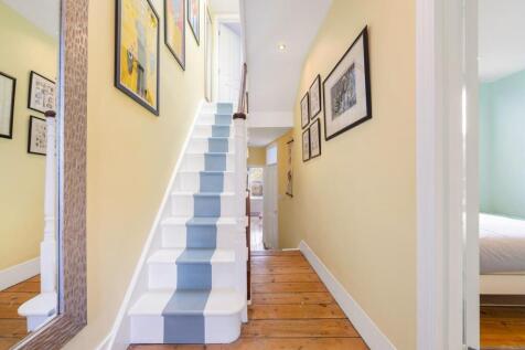 Hallway.jpg