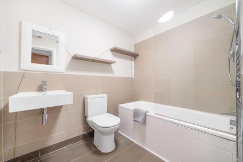 Bathroom.jpg