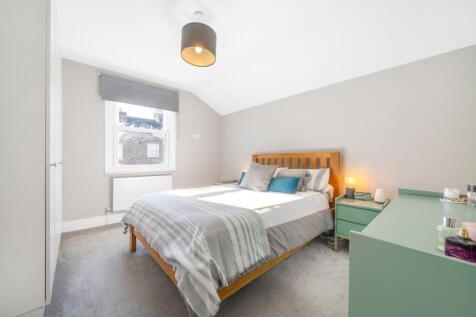 Bedroom 2.jpg