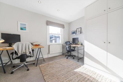 Bedroom 3.jpg