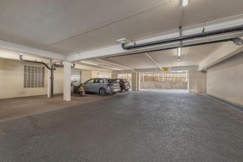 Parking.JPG