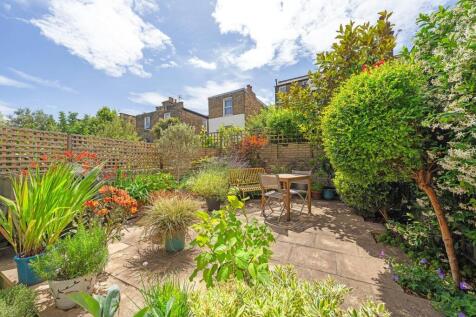 Garden (3).JPG