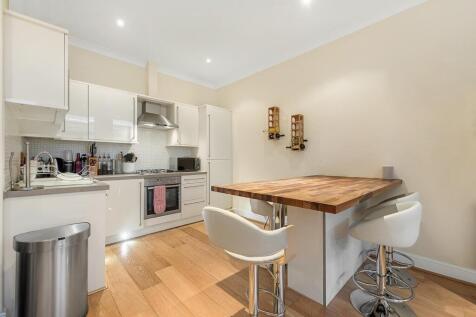 Open-Plan Kitchen.jpg