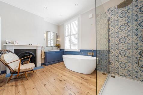 3 Deronda Road-10.JPG