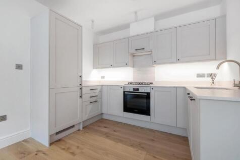 Kitchen.JPG