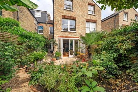 Garden (1).JPG