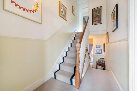 Hallway (2).JPG