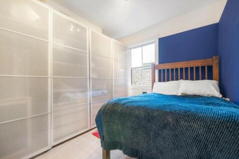 Bedroom.jpg