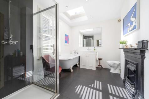 Bathroom (1)