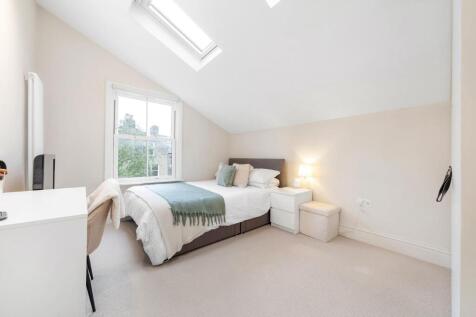 Bedroom Three (2).JPG