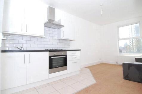 kitchen/reception