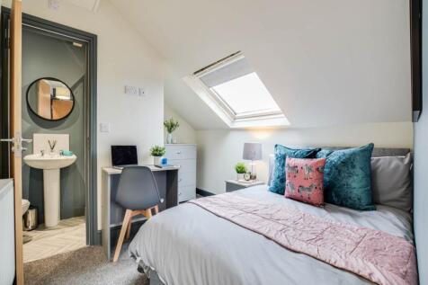 Room 5 Pic 3