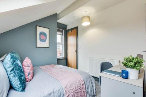 Room 5 Pic 7