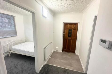 Bedroom 2 2