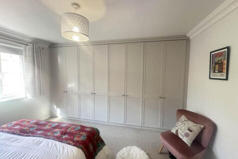 Bedroom 2 (5)