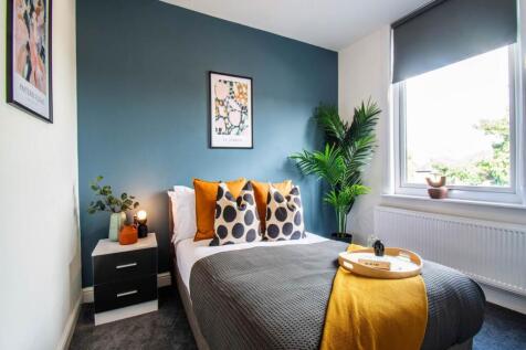 24 Grovehall Drive R