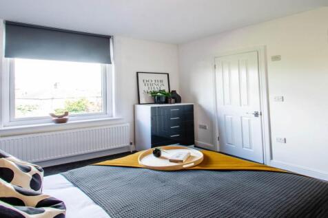 24 Grovehall Drive R