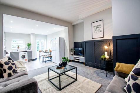 24 Grovehall Drive L