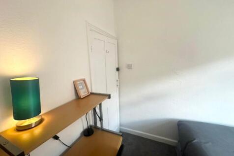 f4d5c451-7a20-423b-a