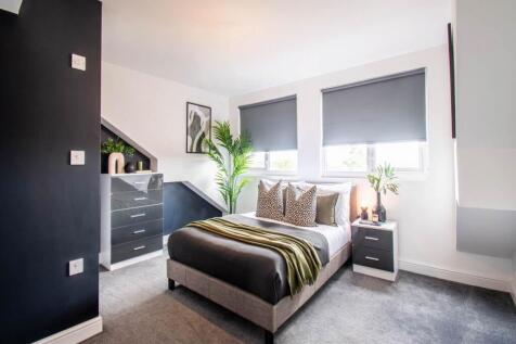 24 Grovehall Drive R