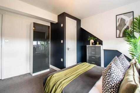 24 Grovehall Drive R