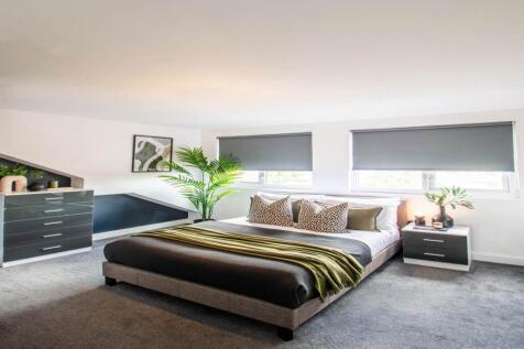 24 Grovehall Drive R