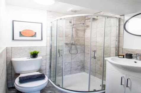 24 Grovehall Drive R