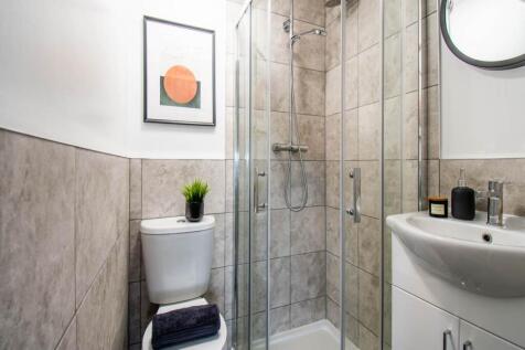 24 Grovehall Drive R