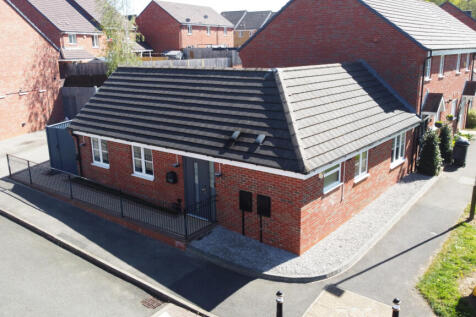 Stillington Crescent, Hamilton, Leicester, Leices