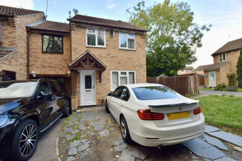 Ellwood Close, Goodwood, Leicester, Leicestershir