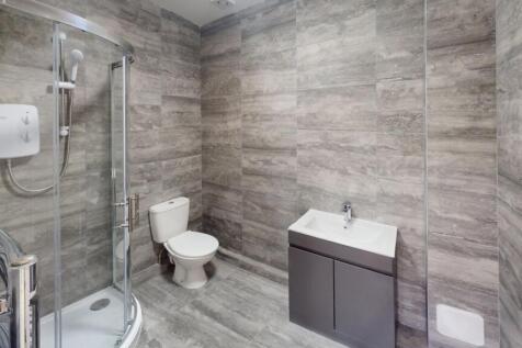 Flat-2-72-Mapperley-Road-Bathroom 1