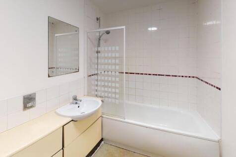 31-Cymbeline-House-Bathroom