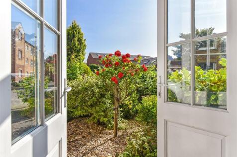 Property Image 8