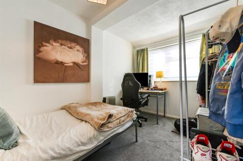 Bedroom/Study