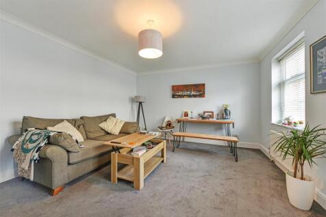 Sitting/Dining Room