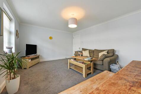 Sitting/Dining Room