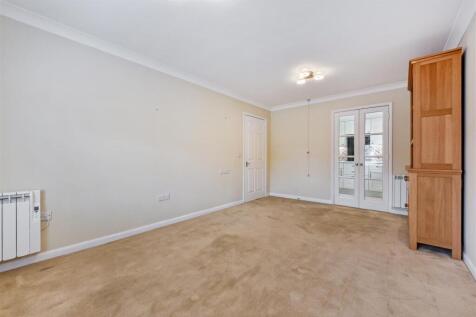 Sitting/Dining Room