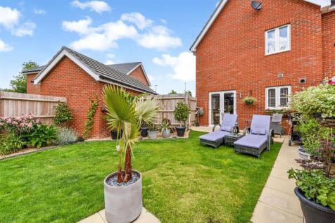 Garden &amp; House