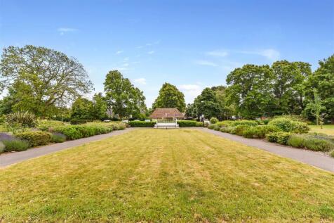 Communal Grounds