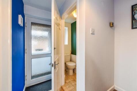 Hall/Cloakroom