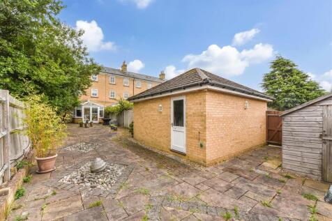 Garden &amp; Garage