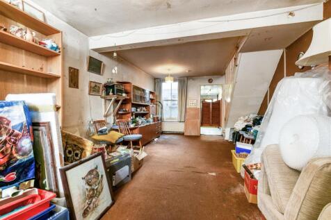 Sitting/Dining Room