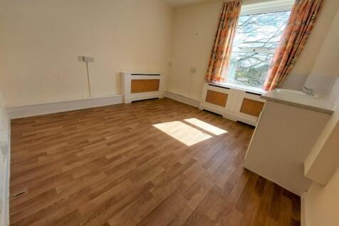 £395pcm (2 rooms)