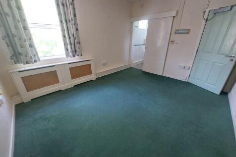 Rm26 - £425pcm