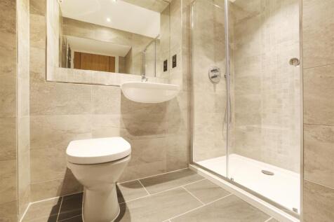 ensuite.jpg