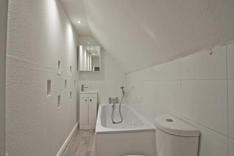 Flat 3 Bathroom