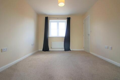 18 Nap Close Bedroom